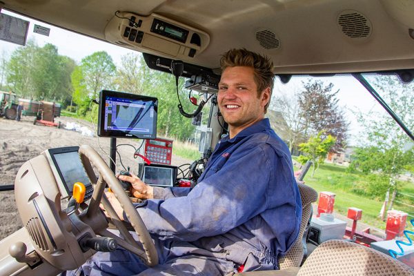 Aardappelen Poten En Oogsten | Van Eijck Agro, Grond & Groen